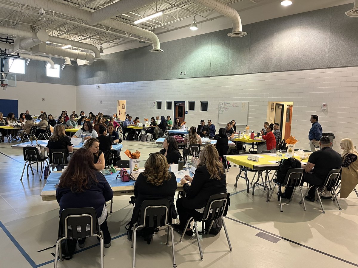 Leadership Moves to Strengthen Tier 1 Instruction with AVID hosted by <a href="/SocorroISD/">Socorro ISD</a> where All Means All! #LeadershipMatters <a href="/AVID4College/">AVID</a> @pespinoza_AVID @Southern_AVID
