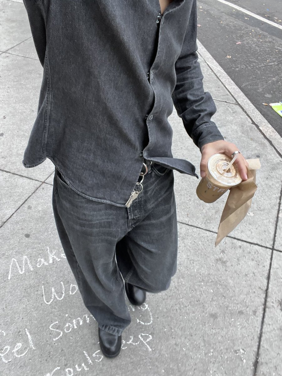 brandnewalias's tweet photo. ann demeulemeester shirt i got in paris https://t.co/OW7JQfdlT1