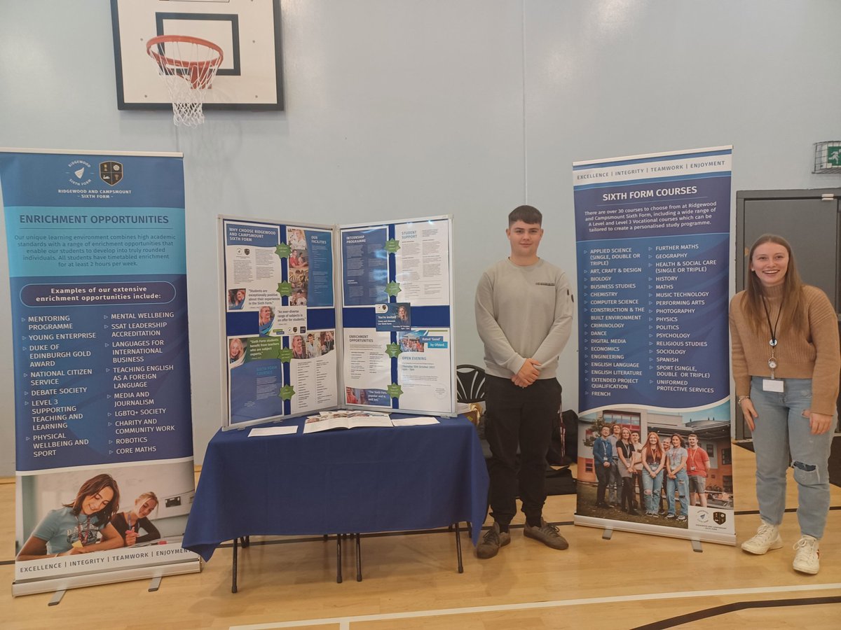 Today was our Post 16 Options Fair! Great to hear such meaningful conversations and always lovely to welcome back some Dearne Alumni! Thanks to everyone who attended 🎉 #post16