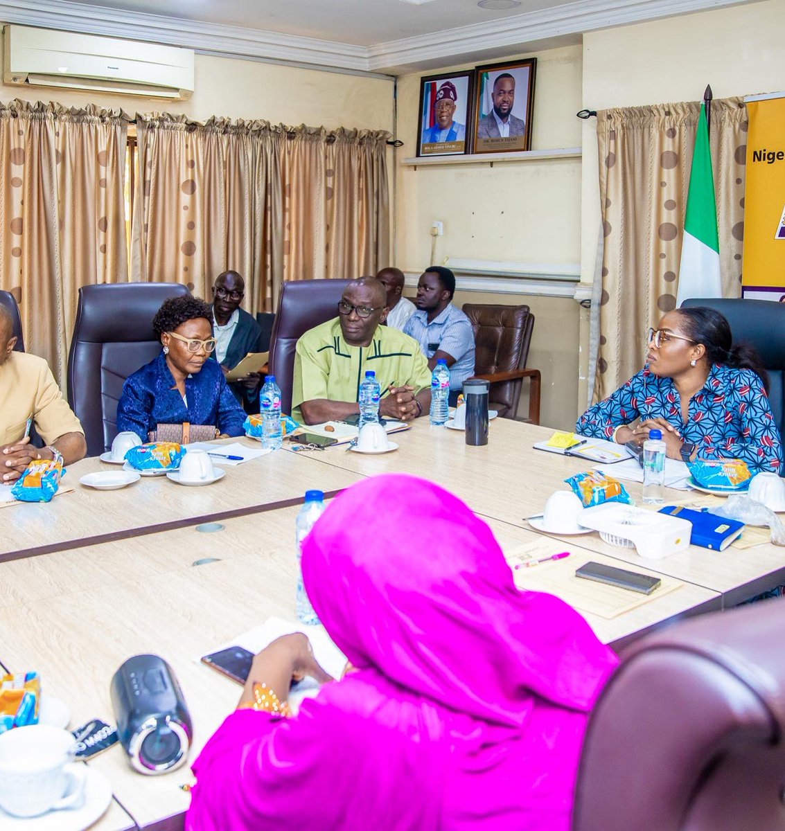tola_odeyemi's tweet photo. Today, I held my inaugural management meeting with senior leadership of @NipostNgn In alignment with the mandate of the Hon. Minister @bosuntijani ,our vision is to provide efficient postal service while promoting use of digital technology. #MailmustMove https://t.co/ZfnwcTRHWB