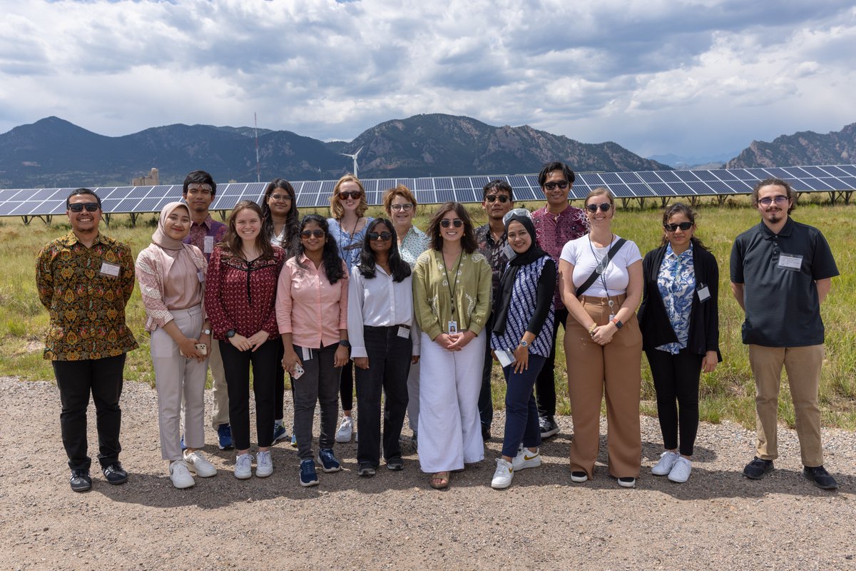 Congratulations to the participants who completed our 2023 Women in Power System Transformation internship program! 🎉👏

Read more about how this program is helping prepare women and other underrepresented groups for a career in power system operations: nrel.gov/news/program/2…