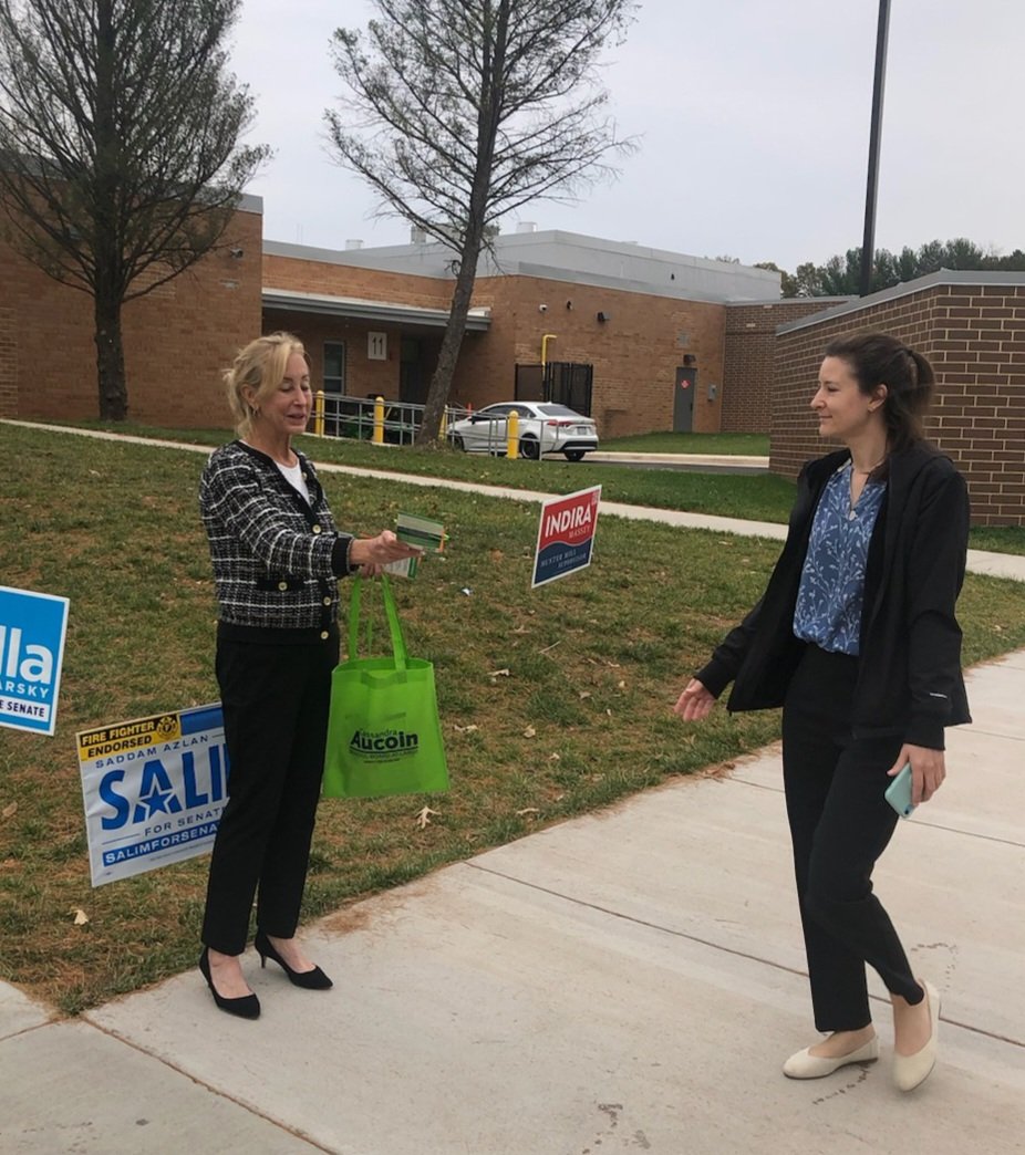 Greeting #FairfaxCounty voters on #ElectionDay2023.