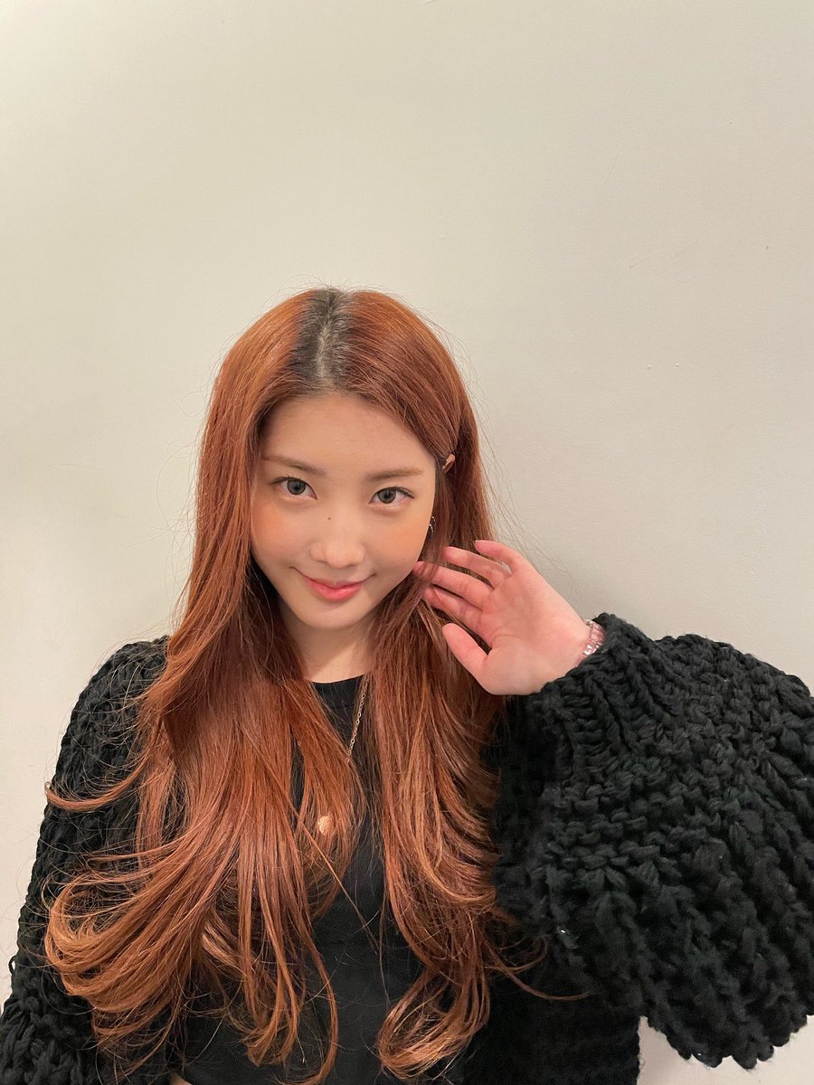 Me puse linda para el #t𝜔iᥒƙꮪ𑣿9th𝑐omē𝐛ac𝑘 y es que yo estoy amando completamente #ʮ𝒆𝒔·𝒐𝒓·ƴɛs̱ que incluso ya me aprendí toda la coreografía 🥺. Les deseo mucho éxito bonitas 

✉️﹗𝘁𝖎𝗻𝘆̶ ▾ #Seraphim