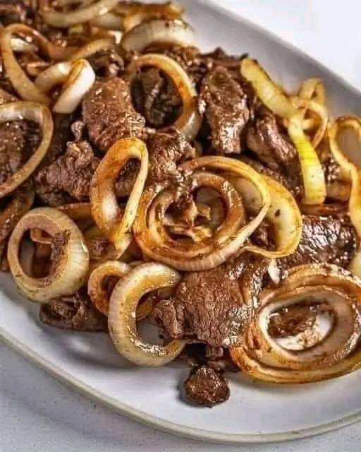 morebetje20's tweet photo. Beef Liver with sautéed onions 

Yay or Nay? https://t.co/my84vkYRlT