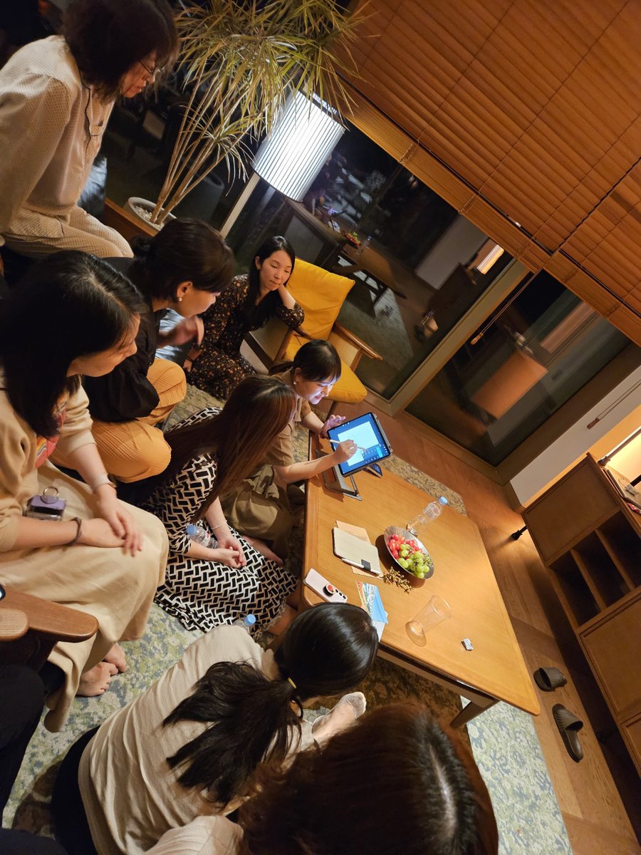 <Picnic #4 : 세례 받은 케이크> SOLD OUT 🍰 2 ETH ($3,797)

오픈씨에 리스팅 되어있는 <피크닉 #4 : 세례 받은 케이크> NFT가 2 이더에 솔드 아웃 되었습니다!🎉
이 그림은 프랑스 파리 루브르 박물관에서 전시했었던 그림이라 저에겐 더욱 특별하게 느껴지네요🥹