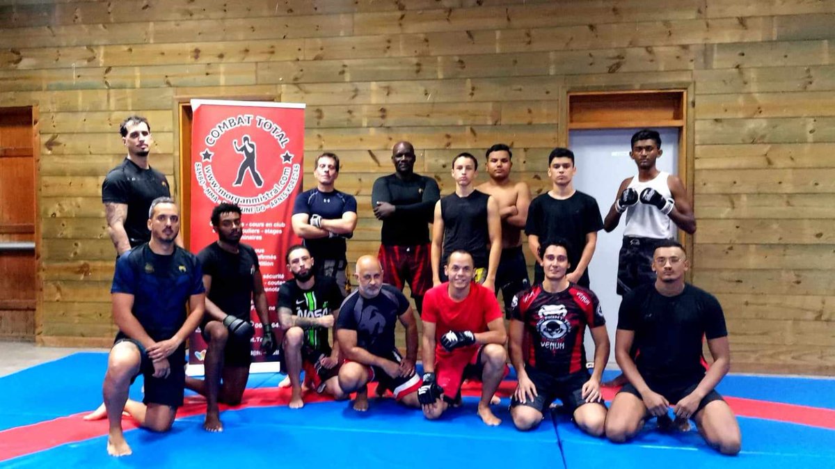 MorganMistral's tweet photo. Le MMA à La Possession, c'est à la Wu Wei Académie ! https://t.co/s0le3D0PTZ