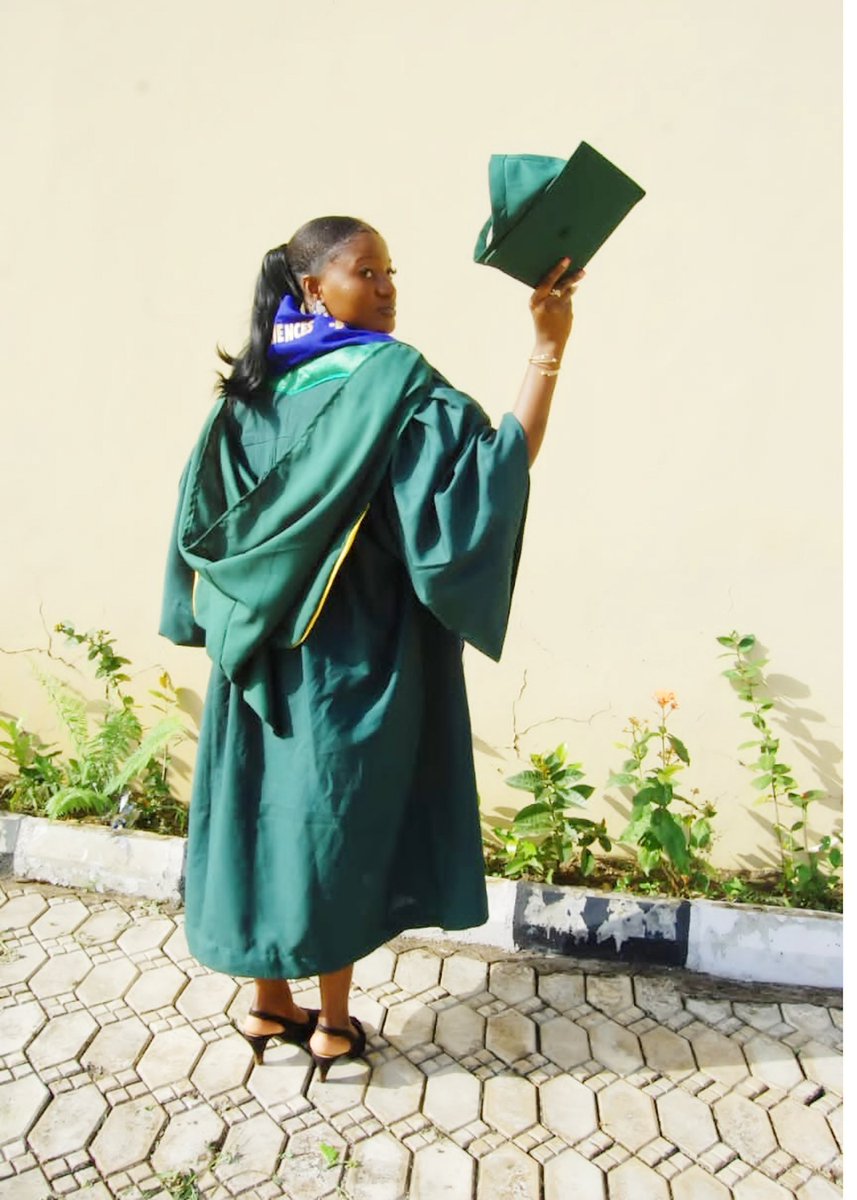 erioluwaaa_'s tweet photo. Got inducted into the Physiotherapy profession recently and officially graduated last week. 
Allow me reintroduce PT. ADEYEMO ERIOLUWA (https://t.co/3VQWhWxNYv BOWEN UNIVERSITY)
5 years of God's faithfulness 🎉❤️ https://t.co/9qkNYpSsSq