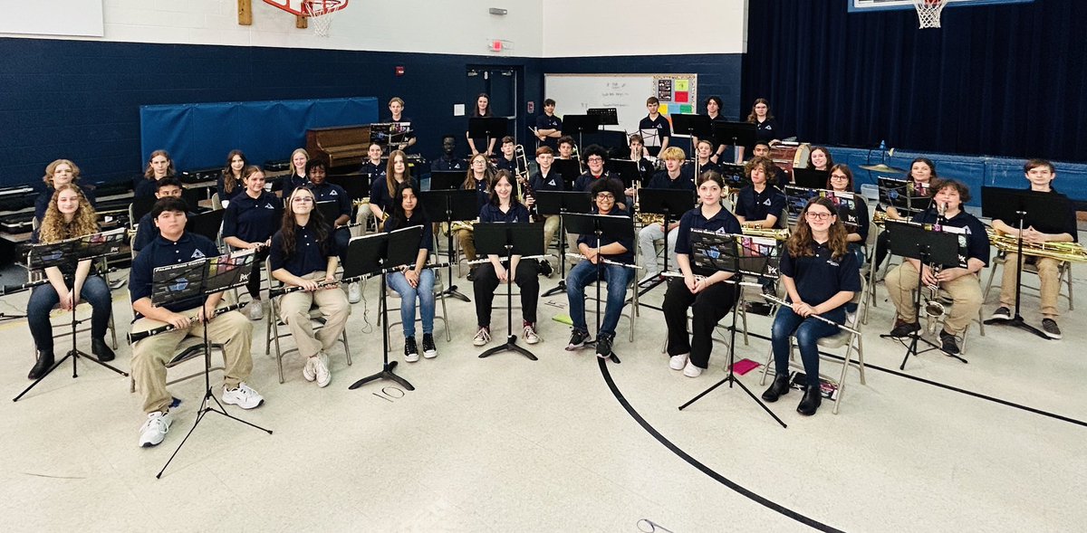 Saeger Spartan Bands tweet media