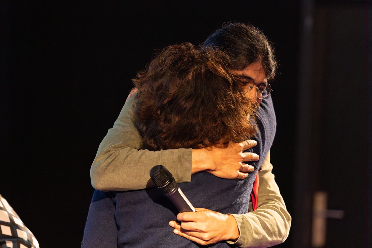 FilmfestF's tweet photo. Zum 23. Filmfest FrauenWelten hatten wir Filmemacher #HesamYousefi, Menschenrechtsaktivistin #MinaAhadi und Frauenrechtlerin #NeclaKelek nach dem Screening von MINA – DER PREIS DER FREIHEIT zu Gast. DANKE für eure Arbeit im #Kampf gegen #Gewalt an #Frauen! https://t.co/emLP8mdefY