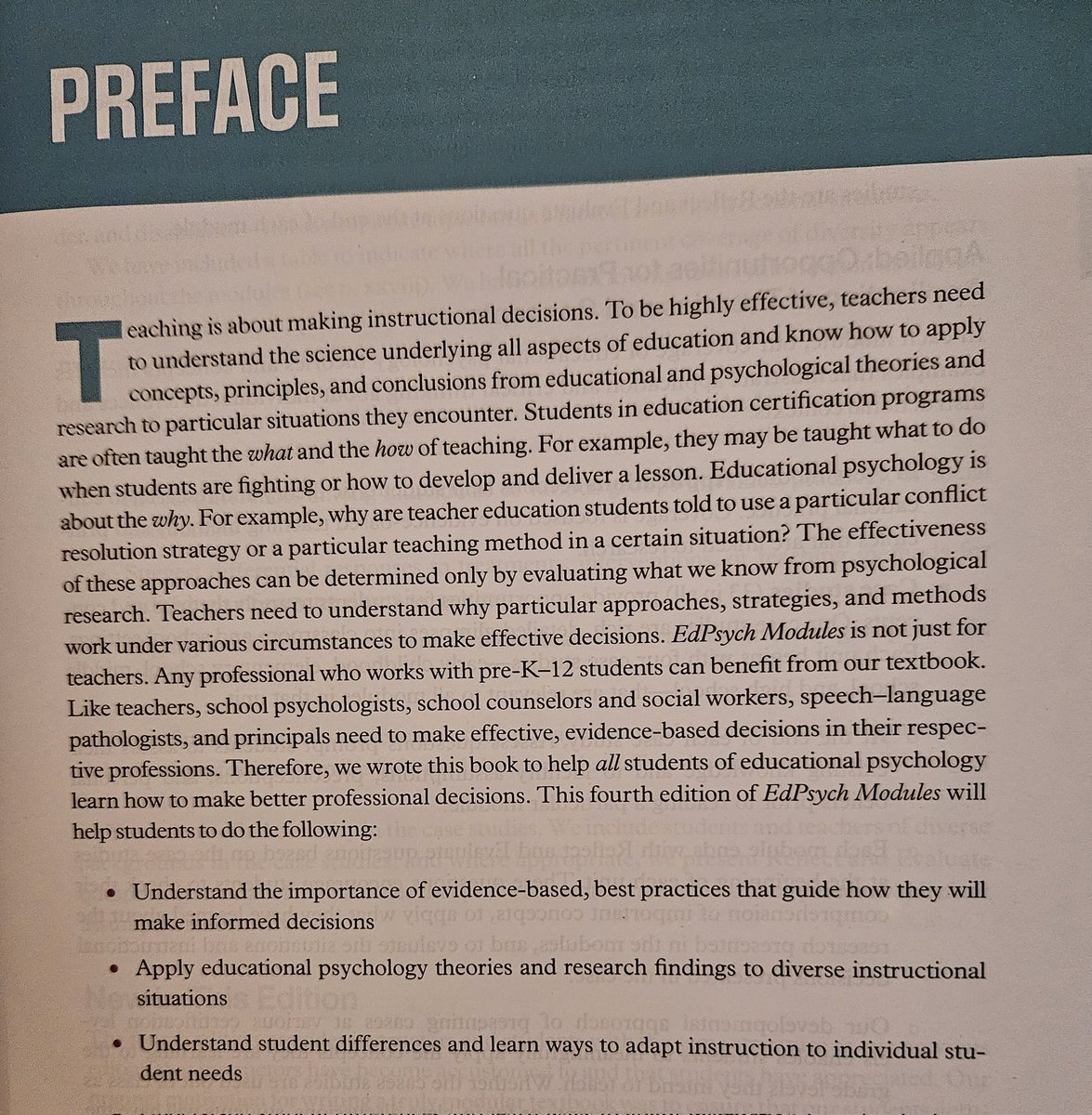 CherylDurwin's tweet photo. "The thing that surprised me most abt my teacher prep program was that we never talked abt how kids learn."
That's why I start my #edpsych class w/why it's important for teacher ed. Edu gives them the "what" & "how" (what methods to use); #edpsy gives the "why." #EdPsychModules https://t.co/kU6O68qOEA