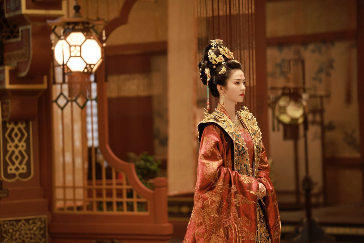ChillVms's tweet photo. #BaiLu information station weibo update ✨  (1/3)

#StoryOfKunningPalace https://t.co/SgHMsxKoke