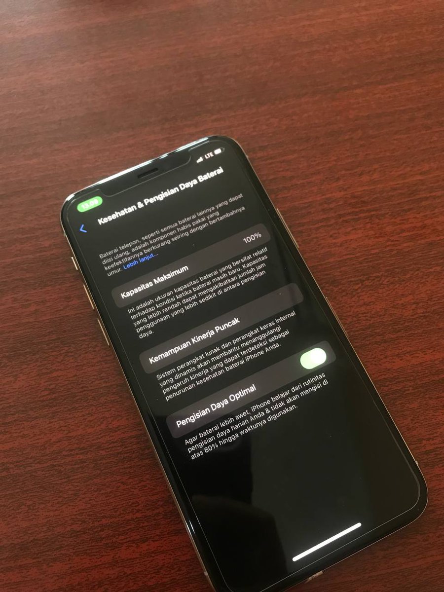 aditiyads's tweet photo. WTS Iphone 11 Pro 256GB, 5 bulan pemakaian https://t.co/5fXaIpGs3A
