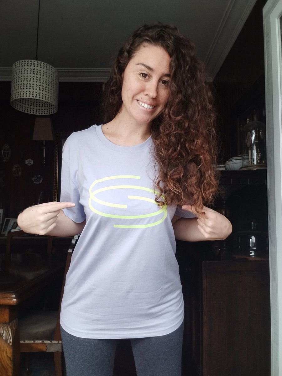 Some cool stuff waiting to be sticked on my laptop since Polkadot Decoded... 👀

Thank you so much @PolimecProtocol for the T-shirt &amp; stickers!!! I'm so proud to be part of this amazing ambassadors' fam 💚