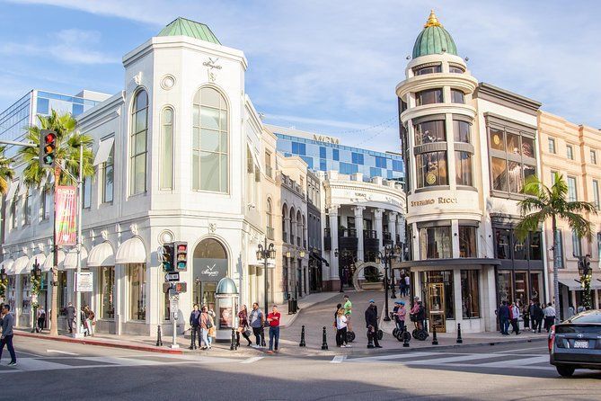 dott_tickets's tweet photo. #LosAngeles is #full of #iconic #sights.On this #guided #tour, #explore #LA, #Hollywood, #BeverlyHills, #Beaches; #more by #coach to #all of the #citys #top #attractions
To #book or #enquire, quote Ref: VIT/LA👉https://t.co/KrRLaNApzZ
#shop #dine #culture #accomodation #trips https://t.co/Xa8VTksoSM