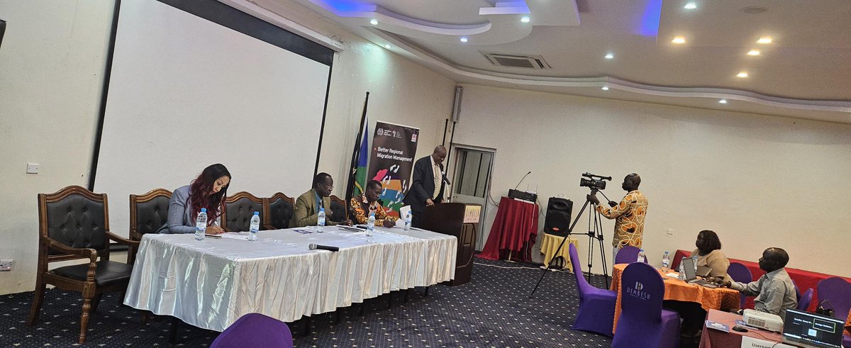 EHoALabourMig's tweet photo. Strengthening the capacity of employers and #PrEAs is essential to promote fair labour migration in #SouthSudan. The training on Enhancing the Capacity of Employers &amp; PrEAs on Labour Migration, Fair Recruitment &amp; Social Dialogue workshop marks a significant step in this direction https://t.co/NkyQ8NpstH