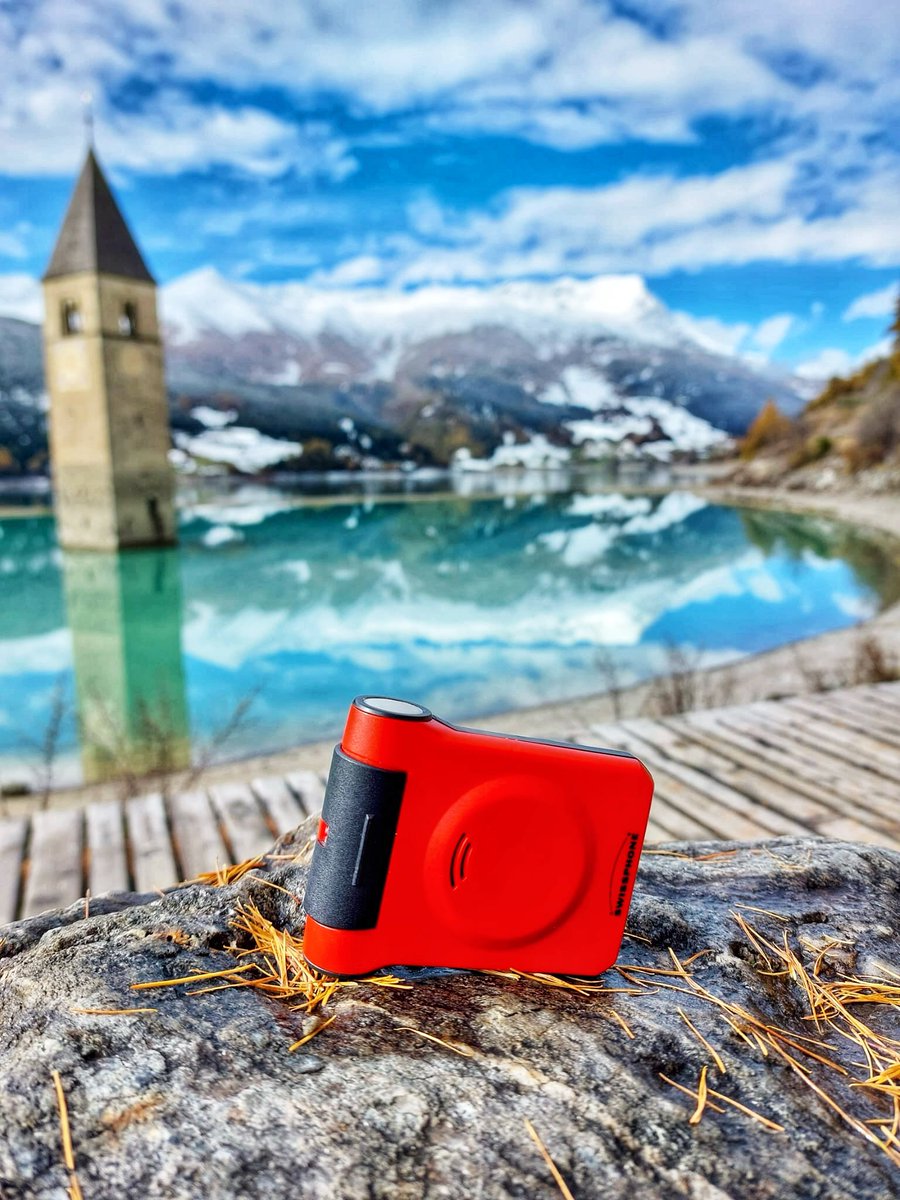 Swissphone_IT's tweet photo. Herbstliche Grüße vom Reschensee 💦 📟 #swissphone #alarmierung #südtirol #jederzeiteinsatzbereit #squad https://t.co/nrULmS6Hbk