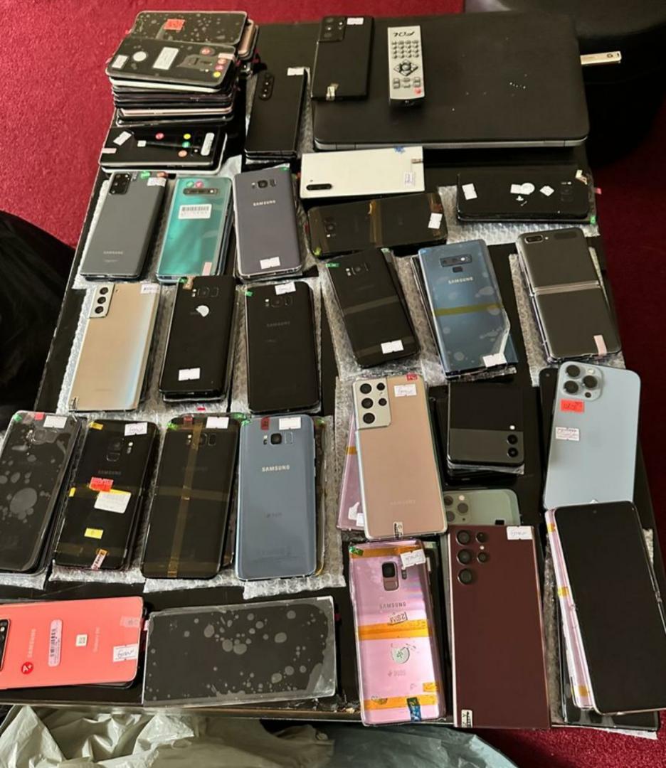 tripomc's tweet photo. For All Your Favorites PHONES you Can Now Deal With Us Directly 👇👇👇https://t.co/5ocOxocT4I https://t.co/NhQC5QcDJA