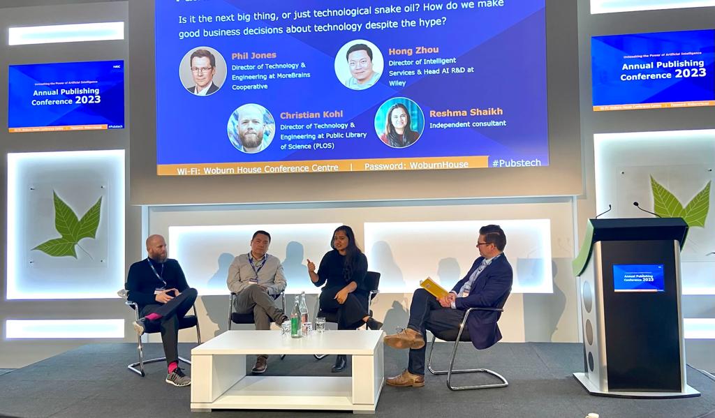 NECSWS_India's tweet photo. A panel discussion about 'Is it the next big thing, or just technological snake oil? How do we make good business decisions about technology despite the hype?' moderated by @phillbjones Founder, Digital and Technology at MoreBrains Cooperative.
#Technologyhype #PubsTech https://t.co/gN65zmY19R