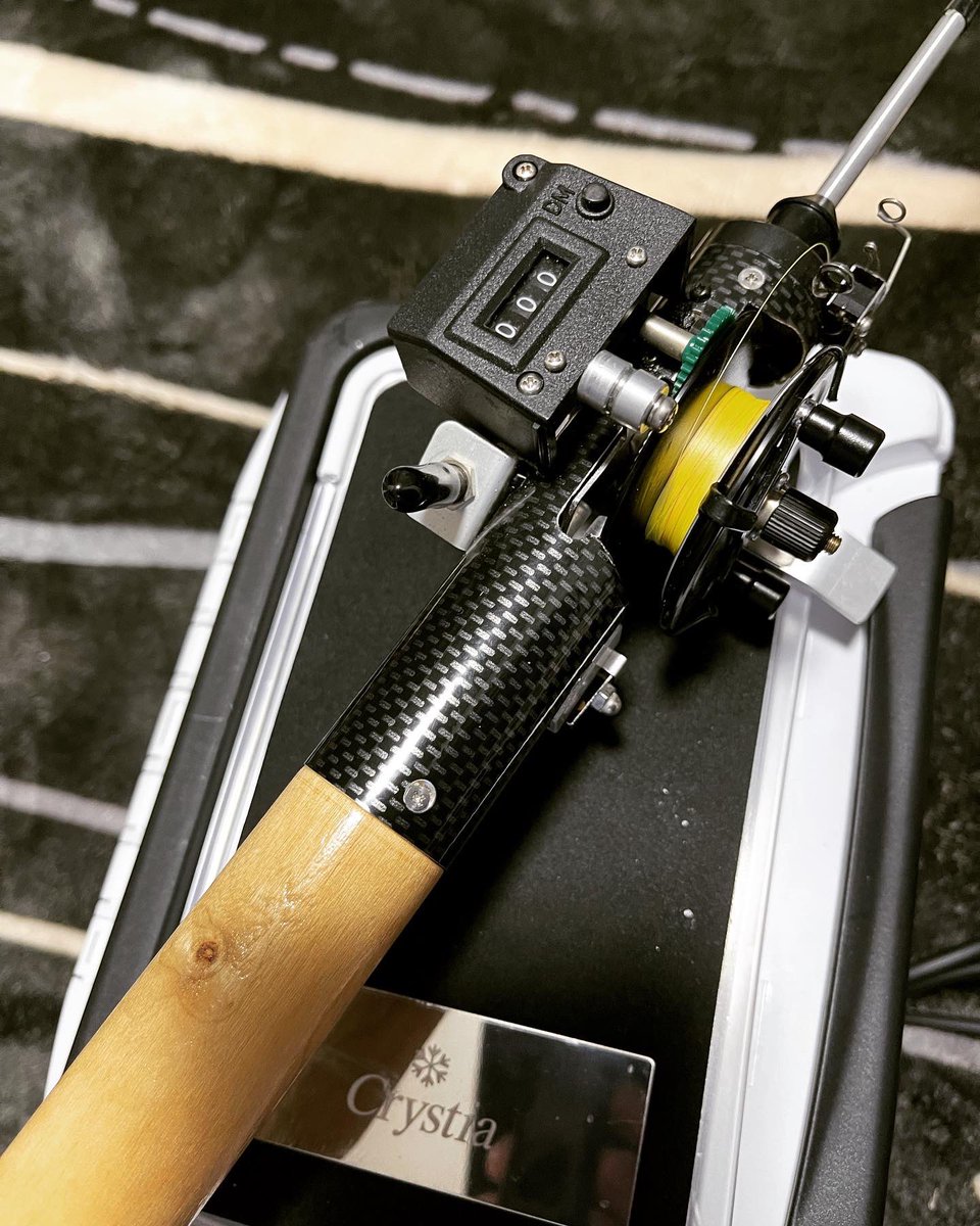 goodpy0930's tweet photo. もう最高過ぎる
woodタイプのリール
山椒の木を使用
一目惚れしてた逸品を手にしました。
TN-M800の横スプールタイプ
軽くて静かだけどトルクは強い
桐生技研さん
最高です。

#桐生技研
#ワカサギ釣り
#わかさぎ
#ワカサギ電動リール https://t.co/umPTcdPb00
