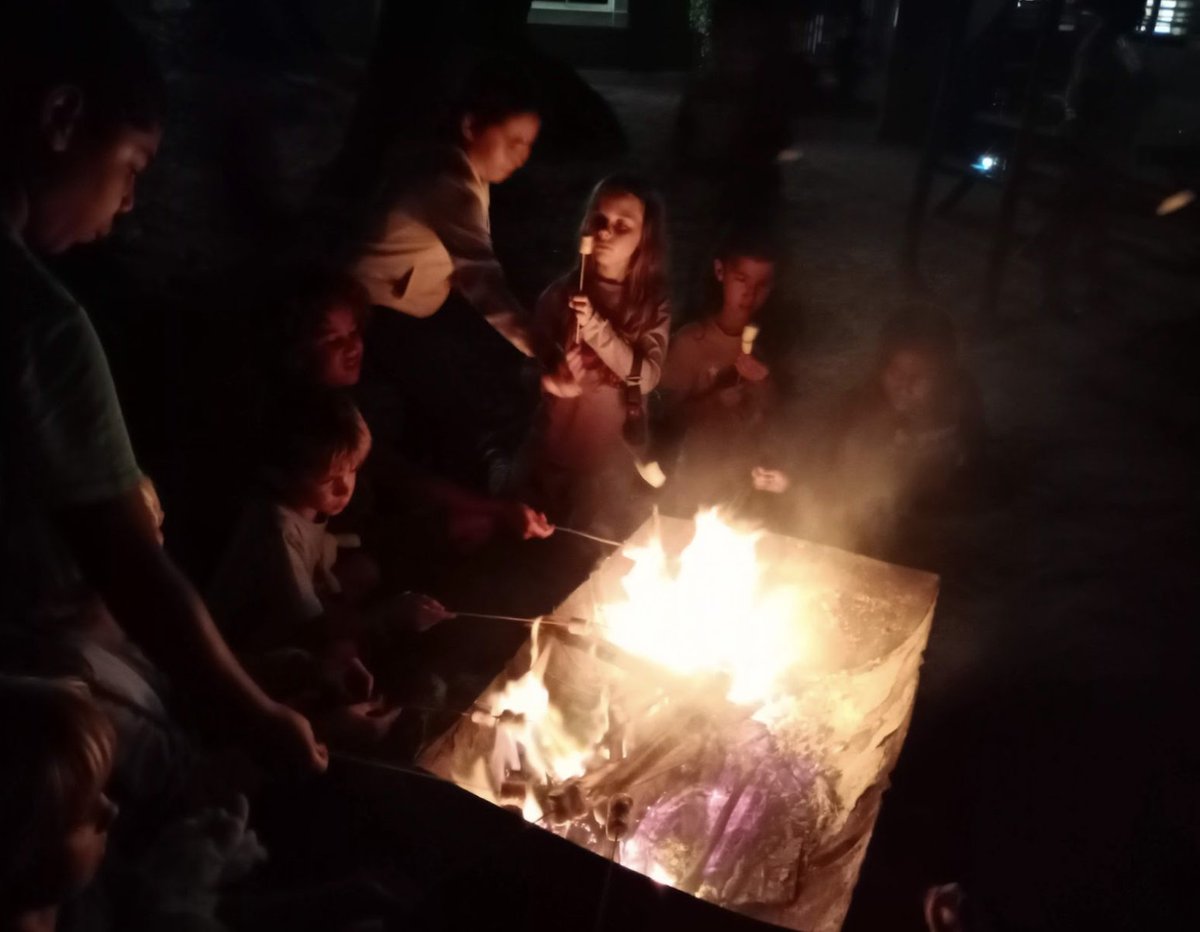 #Fieldtrips #Elementary #Discovery
🏕️ In the past few weeks, our Grade 3, 4, and 5 students embarked on an unforgettable adventure as they took turns going on overnight camps! It was an opportunity for them to develop teamwork and leadership through adventure challenges.