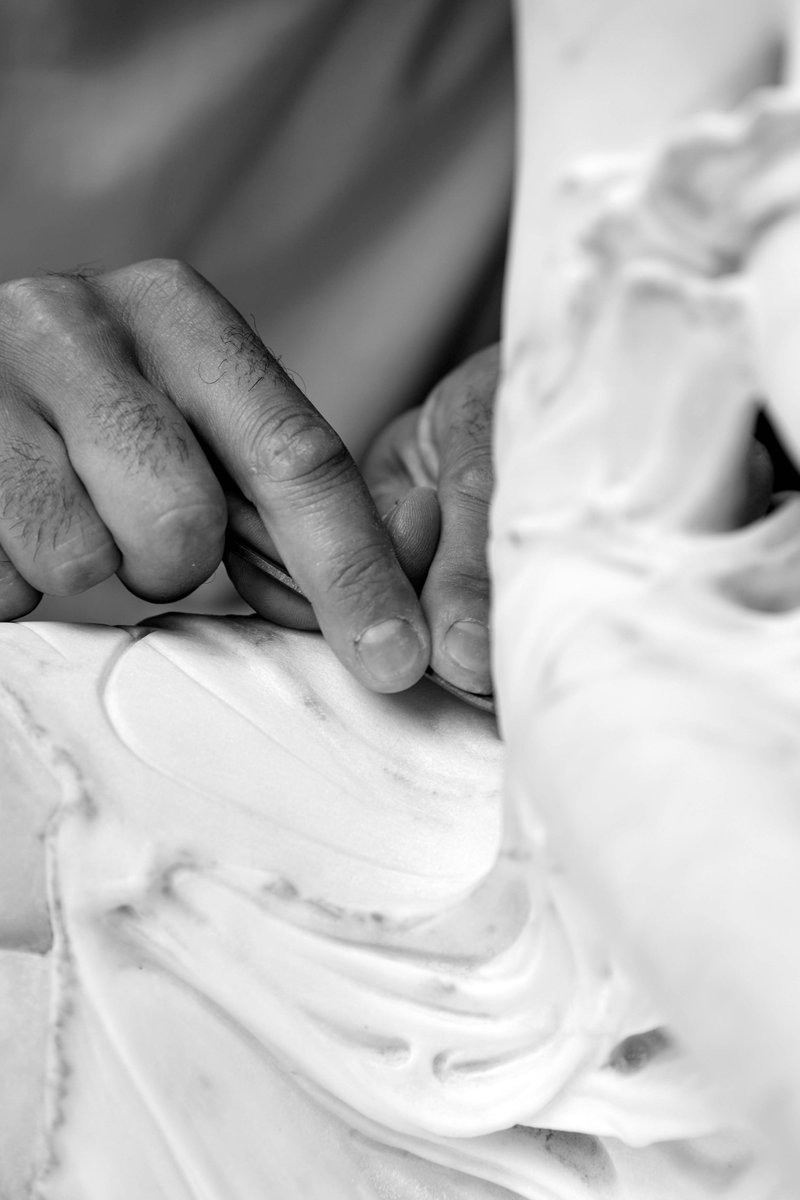 Disrupt_Events's tweet photo. The secret is out!
Disrupt events will be working with the talented Pablo Damian Cristi and the Royal Exchange to unveil the Third Christ Carrying the Cross Giustiniani, a sublime trinity with the two original renditions sculpted by Michelangelo five centuries ago! https://t.co/UHY9IfUsvi