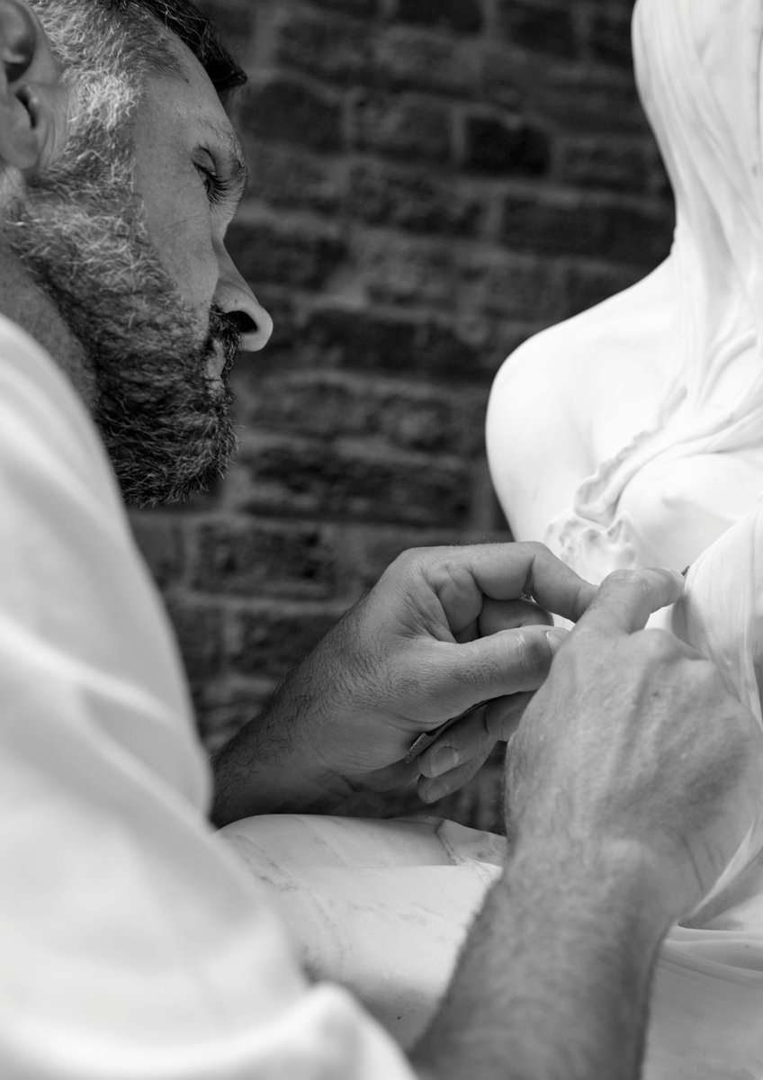 The secret is out!
Disrupt events will be working with the talented Pablo Damian Cristi and the Royal Exchange to unveil the Third Christ Carrying the Cross Giustiniani, a sublime trinity with the two original renditions sculpted by Michelangelo five centuries ago!