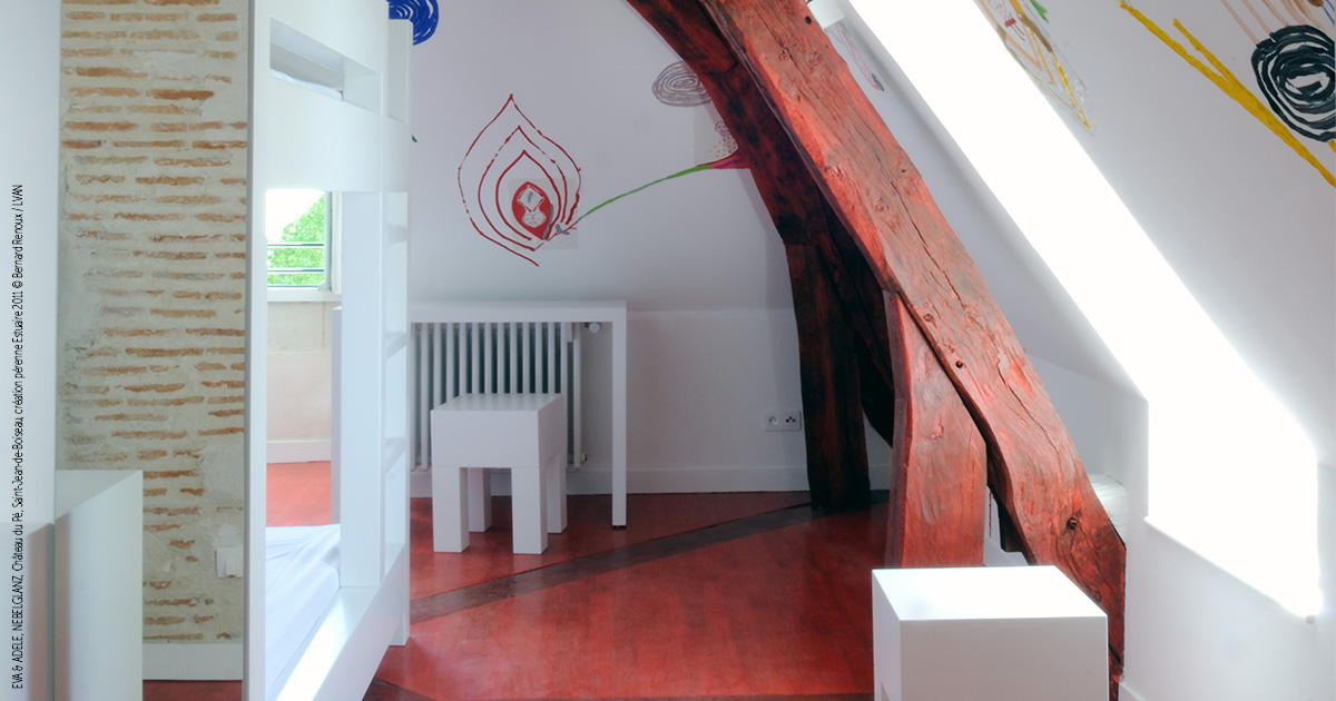 levoyageanantes's tweet photo. 6 couples d’artistes ont investi les chambres du château de Pé sur le parcours Estuaire À mi-chemin entre Nantes et Pornic à Saint-Jean de Boiseau, passez une #nuit insolite dans une chambre d'artiste
👉 https://t.co/1XVUzWNwiH
#LVAN #Nantes #LigneVerte #art #culture #Loireavelo https://t.co/mwYG01pJYv