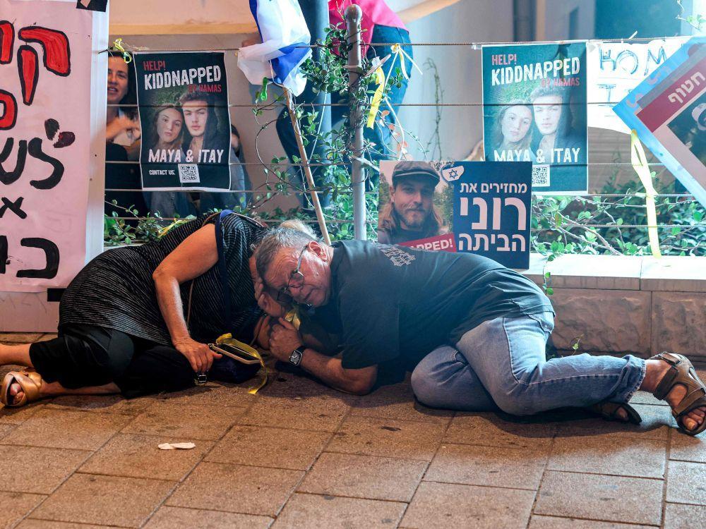 nationalpost's tweet image. Opinion: Hamas has committed war crimes, but Israel is complying with international law nationalpost.com/opinion/hamas-…