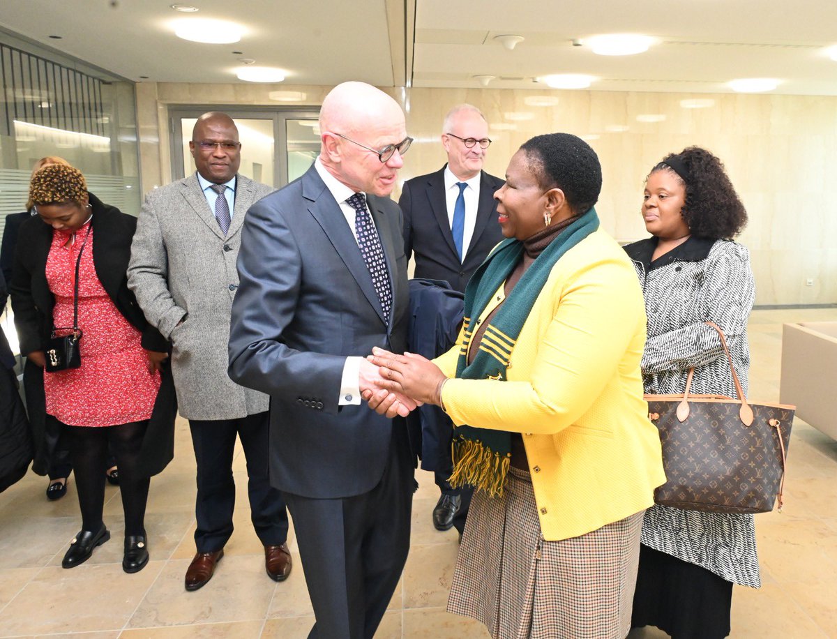 Today I’m leading a delegation from the province to discuss matters of mutual interest with the Volkswagen top brass in their Wolfsburg plant. We were welcomed by Mr Thomas Schäfer, CEO of Volkswagen Passenger Cars.

#BuildingTheEasternCapeWeWant
#HomeOfLegends
#LeaveNoOneBehind