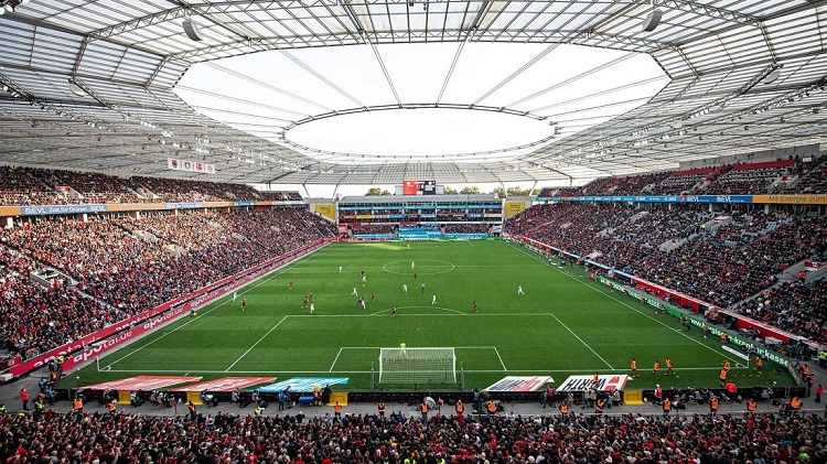 CookA_hmad374's tweet photo. The national team of Ukraine will play its final match of the group round of Euro 2024 qualification against Italy on November 20. The match will be held at BayArena in Leverkusen, Germany (start at 9:45 p.m.)
Will you be watching this match?#Ukraina #Italy https://t.co/DncBAAGyIr