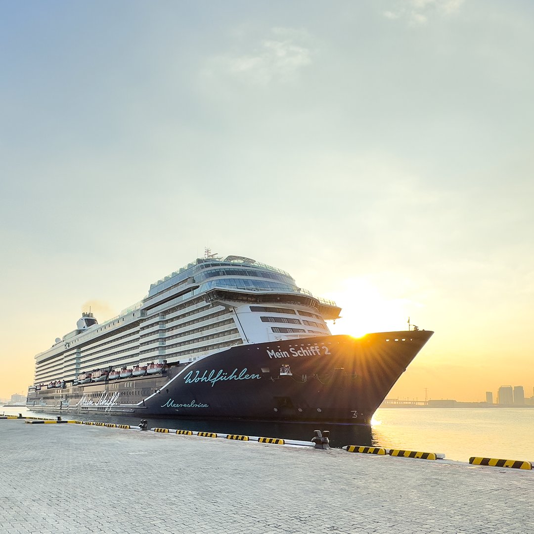 Welcome Mein Schiff 2! Mein Schiff 2, operated by TUI Cruises, made its maiden call in Abu Dhabi at our state-of-the-art Zayed Port Cruise Terminals on 7th November, carrying almost 4,000 visitors.