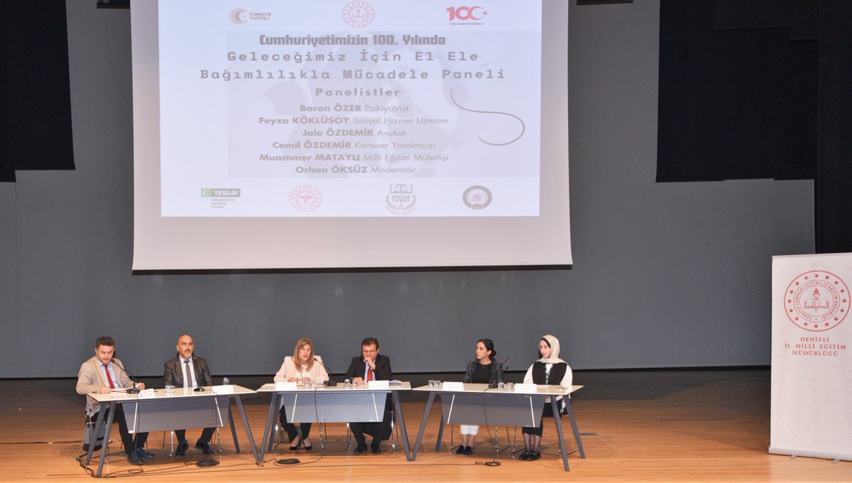 Müdürlüğümüzce gerçekleştirilen "Cumhuriyetimizin 100. Yılında Geleceğimiz İçin El Ele Bağımlılık İle Mücadele" Konulu Panele Pamukkale ve Merkezefendi İlçelerinde görevli 290 okul müdürü ile ilimiz geneli 510 psikolojik danışman/rehber öğretmen katıldı.

<a href="/emre_caliskan/">Emre Çalışkan</a> <a href="/tcmeb/">Millî Eğitim Bakanlığı</a>