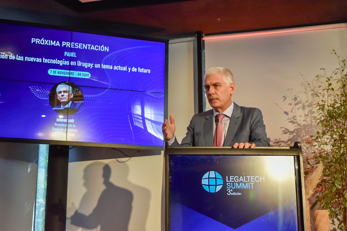 Legaltechsummit tweet media