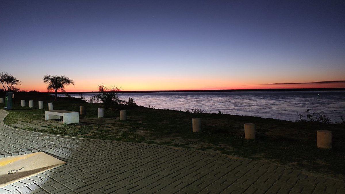 Puesta del sol <a href="/EntreRiosTurism/">Entre Ríos Turismo</a> La Paz 💯