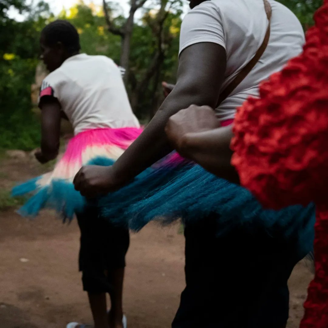 uliandtata's tweet photo. In October, our 'Uli and Tata's African Nursery Rhymes' journey continued in the lake basin region in Kenya, where we explored the rich culture, unique landscapes, hidden treasures and mostly importantly, Kenya's disappearing nursery rhymes. Stay tuned for more!

#UliAndTata https://t.co/awo6QljEDu