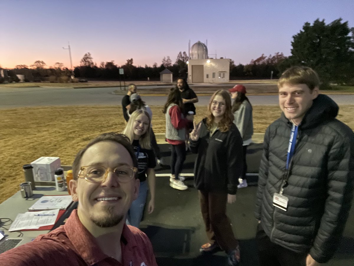 Cameron Homeyer (@atmoscientist) on Twitter photo Sunrise balloon launch with <a href="/andreaegordon/">Andrea Gordon</a>, <a href="/_hannahhhf_/">Hannah Fagan</a>, and a professional film crew! Sunrise balloon launch with <a href="/andreaegordon/">Andrea Gordon</a>, <a href="/_hannahhhf_/">Hannah Fagan</a>, and a professional film crew!