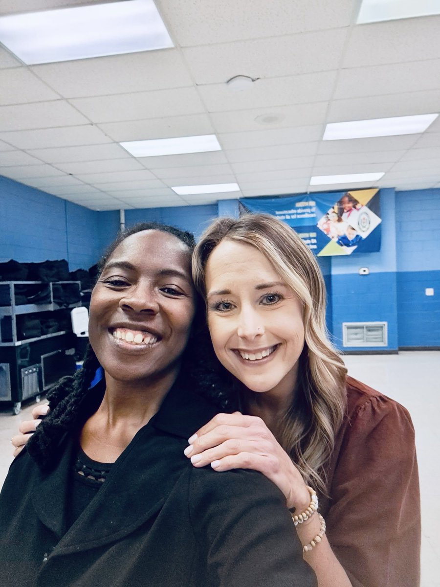 I’m so looking forward to working side by side South Salem’s newest assistant principal, Ms. Tinnika Ray! Welcome to the Spartan family!💚🤍 #NCSSBeTheBest