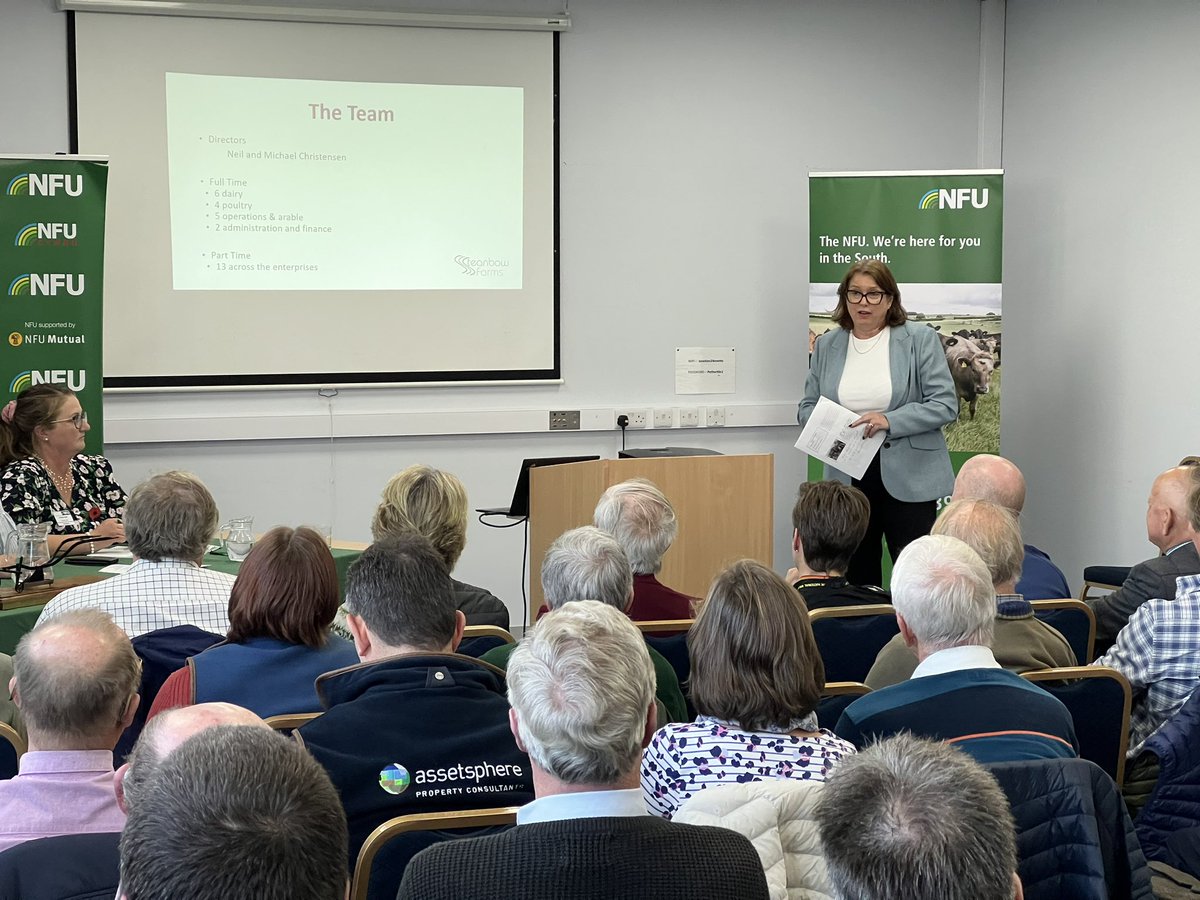 nfusouth's tweet image. Now Bridget from @steanbowfarms tells us about welcoming children onto the farm to tell them about food production.