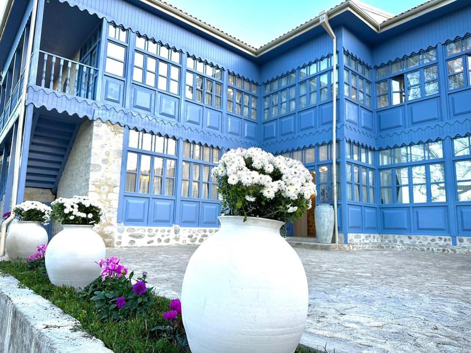 Təzə məhəllədə yerləşən tarixi tikililər Heydər Əliyev Fondu tərəfindən bərpa edilmiş və bundan sonra Yasəmən butik otel kimi fəaliyyət göstərəcək.