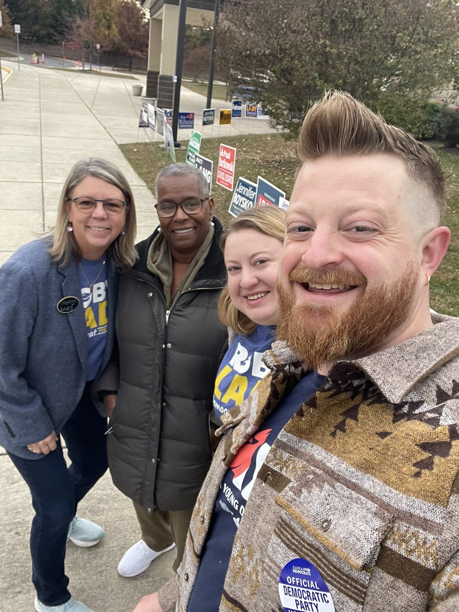Good morning Dranesville! We are out at Coates Elementary with <a href="/RobynLadyVA/">Robyn Lady for School Board</a> greeting the early morning crowd. Polls are open until 7:00PM Get out and vote today!