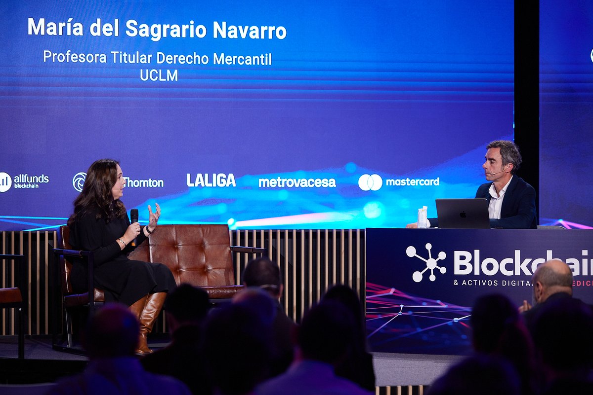 elconfidencial's tweet photo. @criptanapp @tutellus @AbeBere @BlockchainALC María del Sagrario Navarro, profesora titular de derecho mercantil en la UCLM, nos habla en #ECBlockchain sobre el impacto actual de las DAOs 
https://t.co/icZQsM92n1 https://t.co/zmG276ja7r