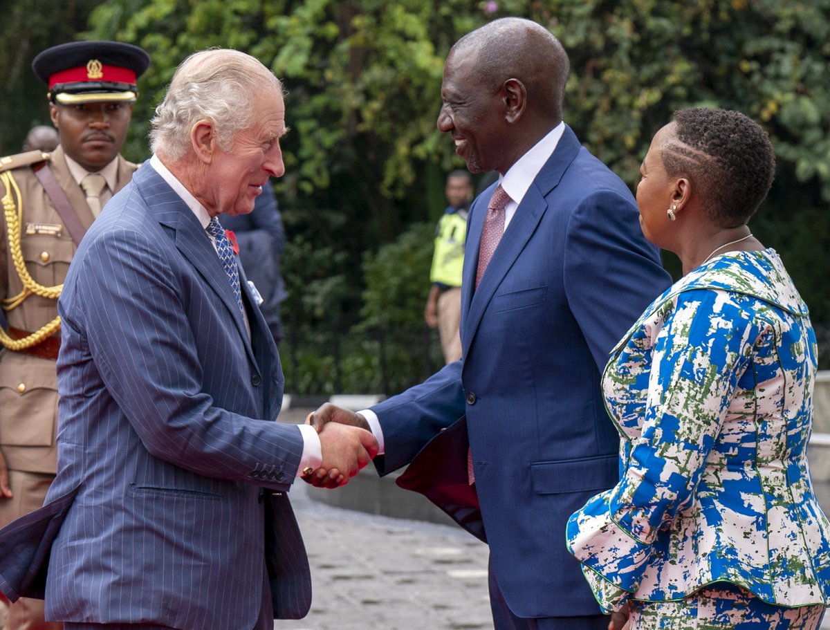 What do Kenyans make of King Charles’ recent state visit to Kenya?

#AfricaDaily's Mpho Lakaje spoke to historian Godfrey Sang about the historical ties and the lingering question of an official apology for colonial injustices 

🎧 bbc.in/49smGRi