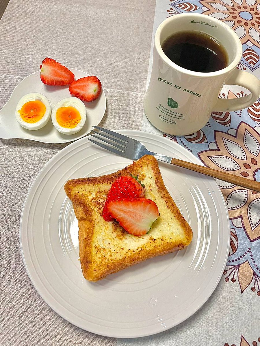 I hope everyone has a shining little sun in their heart. No matter how busy they are, they should remember to have breakfast.
