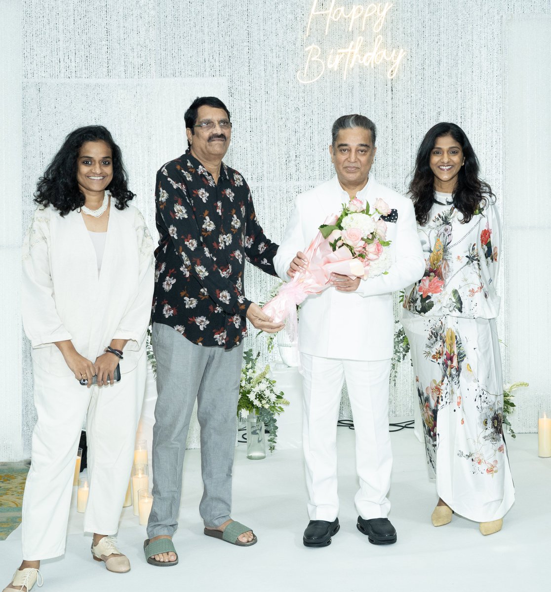 Our producers @AshwiniDuttCh, @SwapnaDuttCh & #PriyankaDutt met #Ulaganayagan @ikamalhaasan and extended their best wishes on his Birthday! #HBDUlaganayagan #HBDKamalSir