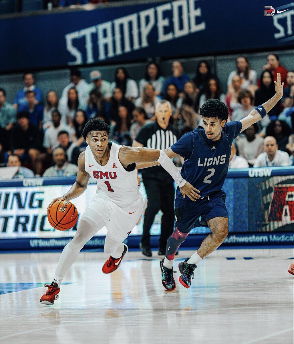 CoachBarona's tweet image. Love seeing these boys live out their dreams.