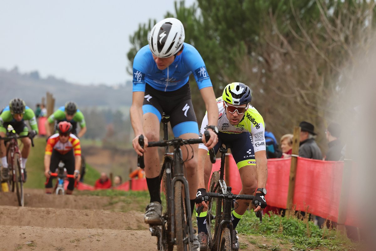 ville_albi's tweet photo. 🚴3e et 4e manches de la coupe de France de #cyclocross, 11-12 nov. 2023 à #Albi, sur la nouvelle piste de la plaine des sports de la Guitardié.
+de 1000 participants dont plusieurs champions européens et notre coureur Albigeois @L_Calmejane.
>https://t.co/pGZPbfWZUw
@FFCyclisme https://t.co/33IvuCs2Xb