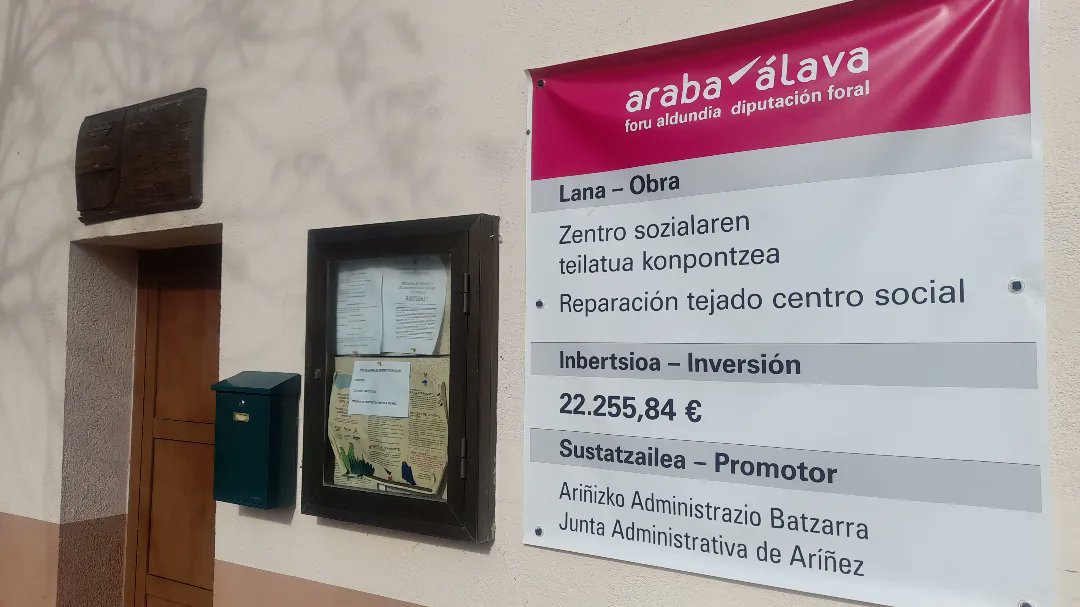 AcoaAke's tweet photo. 📌  Reparación del tejado del Centro Social del #concejo de #Ariñez 🚧  #Ariñiz|eko #kontzeju|ko gizarte-zentroko teilatuaren konponketa

#ObrasMenores 2023 #ObraTxikiak @Araba 

Zona Rural de @vitoriagasteiz|ko Landa-eremua #ACOVI #GKE #Araba #Alava https://t.co/4nLLI72EFc