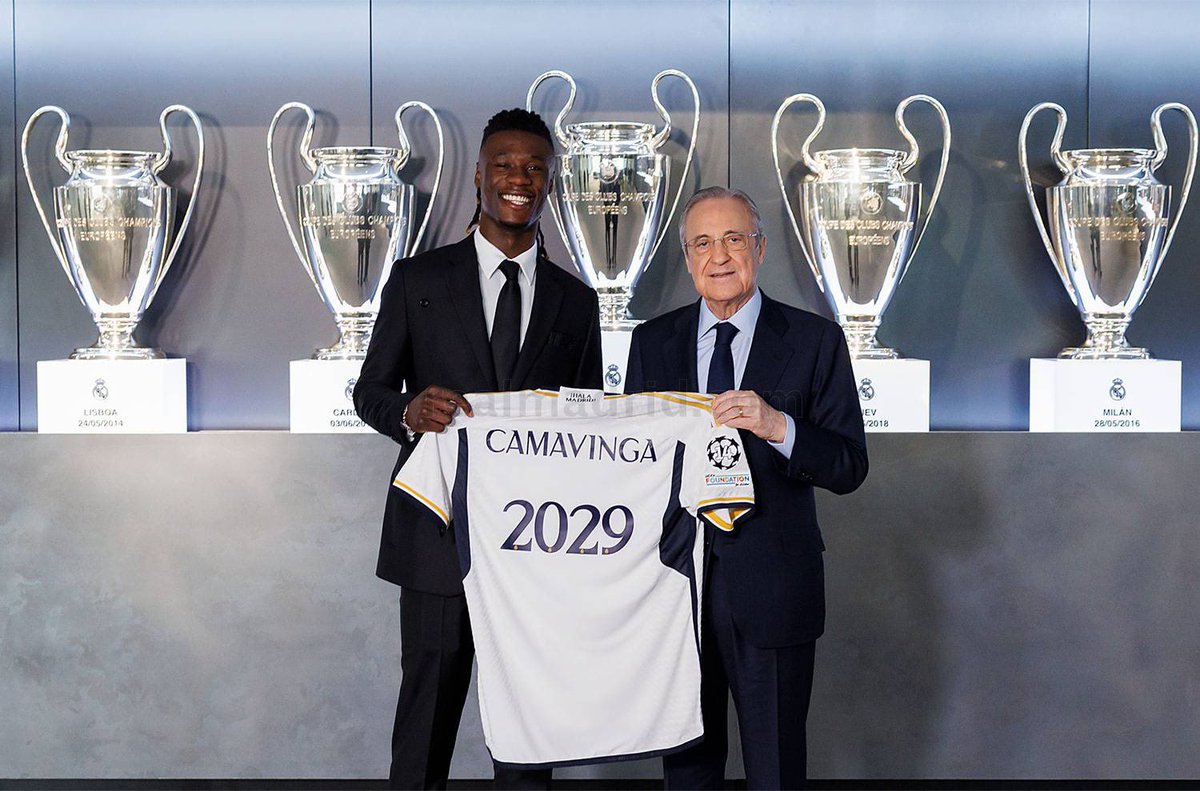 Madrid Zone on X: ⭐️ Endrick at 17 years old: 🏆 x Brasileiro Série A 2022  🏆 x Supercopa do Brasil 2023 🏆 x Campeonato Paulista 2023 🏆 x Brasileiro  Série A