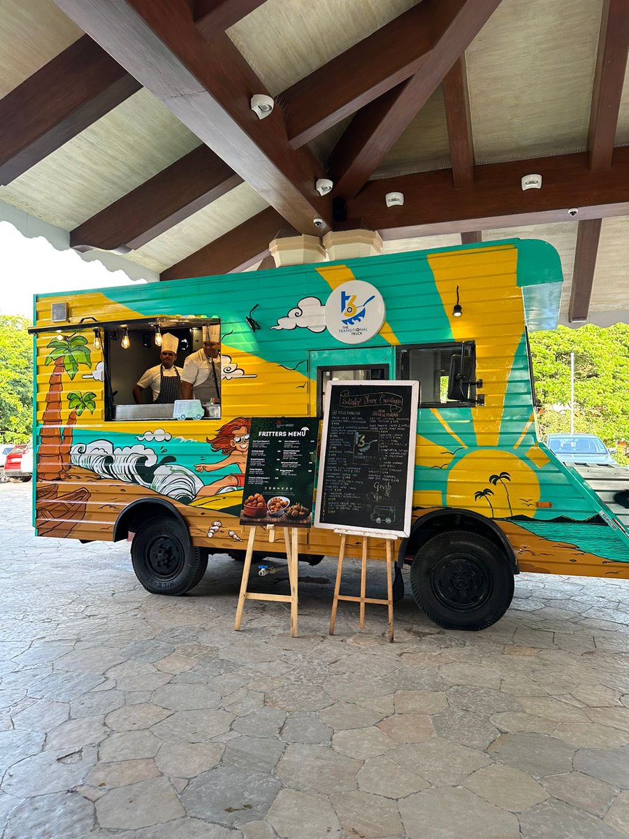 GoaMarriott's tweet photo. We believe in going beyond the ordinary. That's why our hot dog creations are anything but standard. From classic chili dogs to gourmet variations that feature unique toppings and artisanal condiments, every bite is an adventure.
#itsbetteratgoamarriott #goamarriott #foodtruck https://t.co/W0YuQ0IBl6