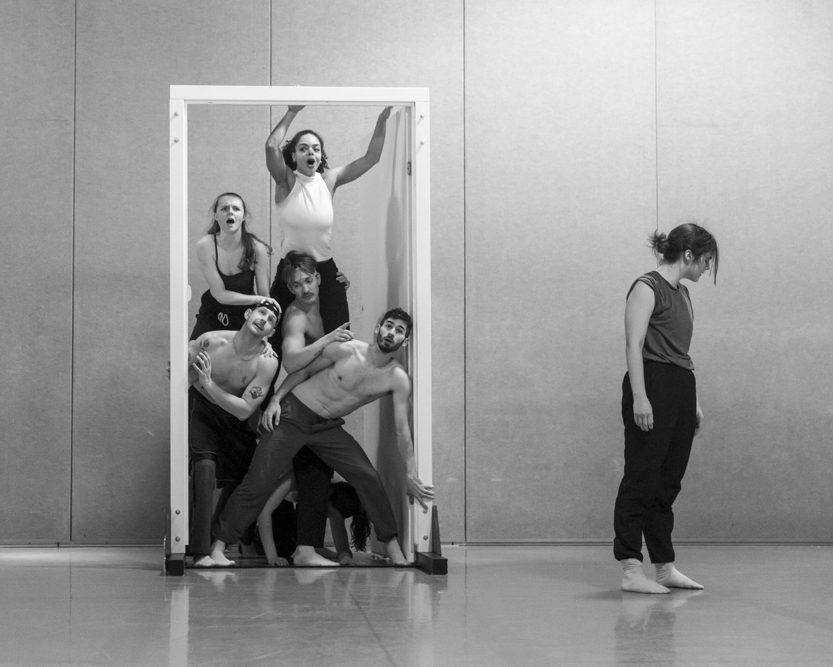 proartedanza's tweet photo. "Night Shadows" by award-winning choreographers Robert Glumbek and Roberto Campanella
08-11 NOV 2023 - 8 PM
Fleck Dance Theatre – 207 Queens Quay West, Toronto
Tickets: (416) 973-4000 or at https://t.co/qq4Fxmu8iB

Photography by Aleksandar Antonijevic @asquaredphoto https://t.co/nqLYbNRbcs